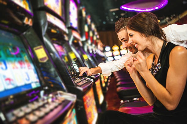 Live-dealer blackjack table on giototo4d login showing dealer, cards, and mobile betting interface